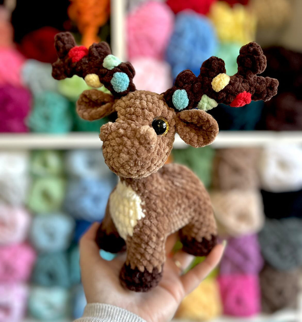Mix and match deers- PDF pattern