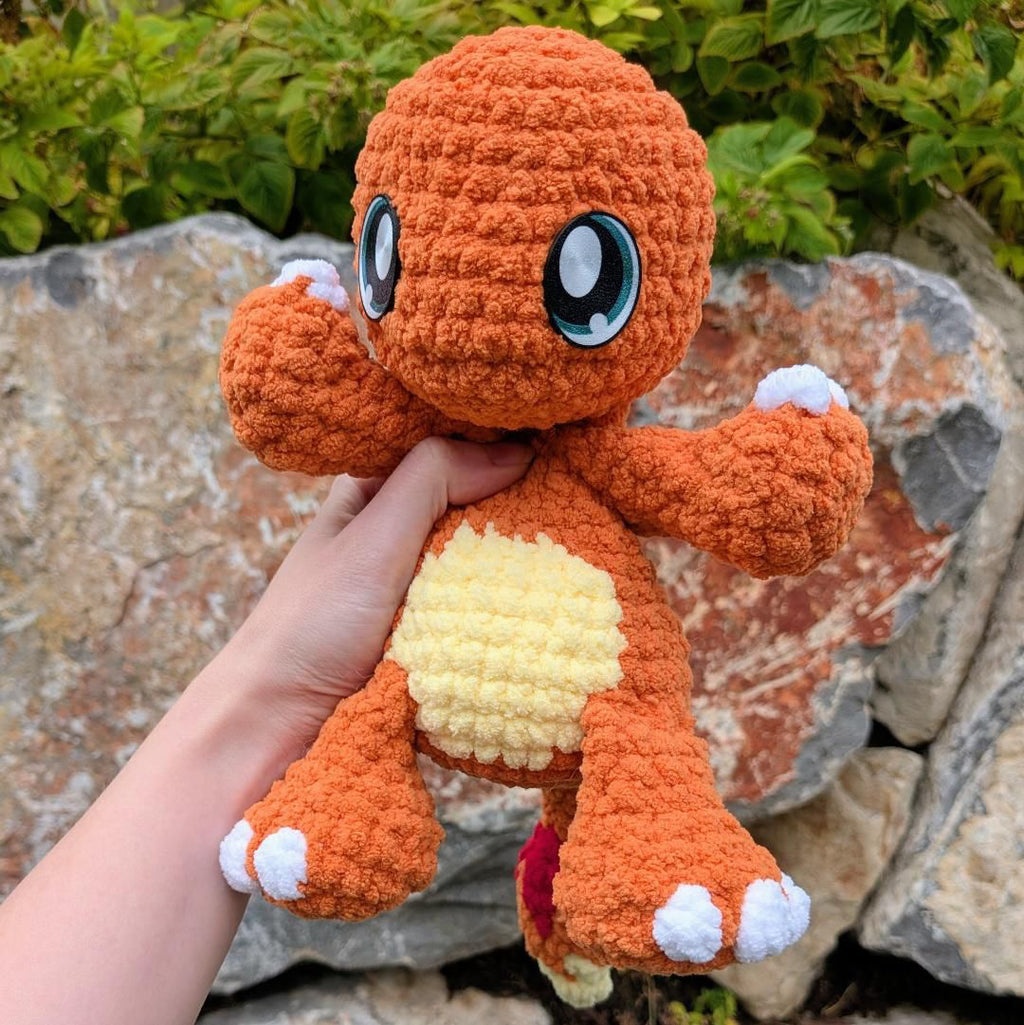 Low sew Monster huggies Crochet Pattern: 6-in-1 pocket pal monsters.