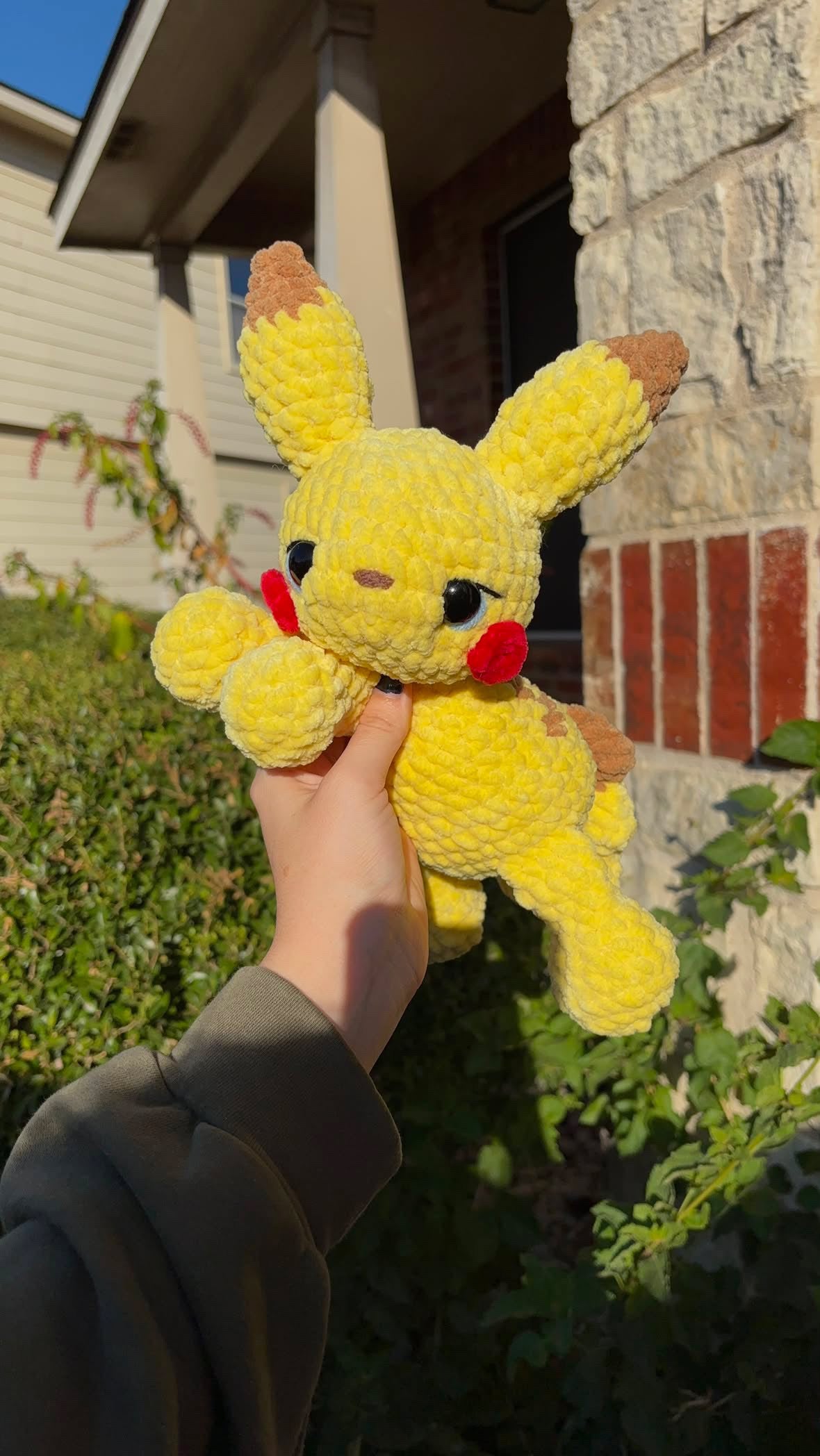 Electric mouse Low sew Monster huggies Crochet Pattern